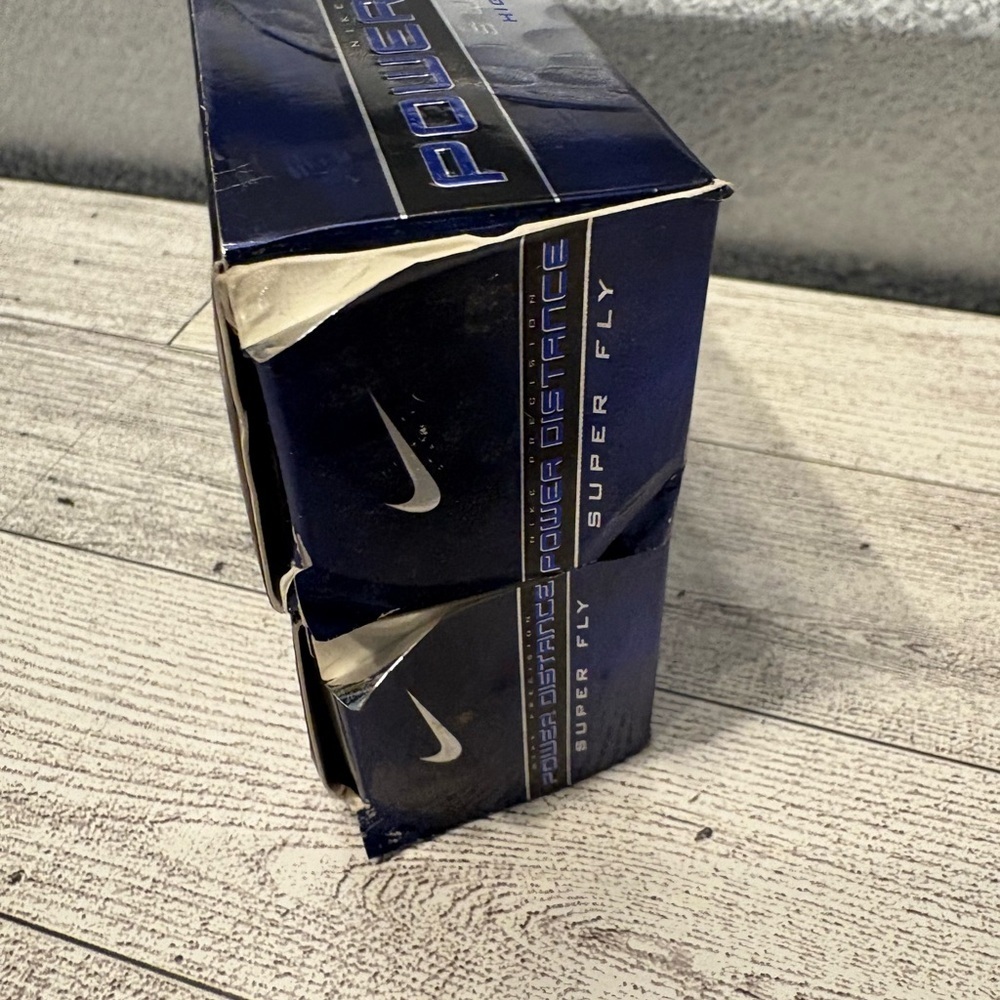 Nike Power Distance Super Fly Golf Balls in Black and Blue - Picture 3 of 4